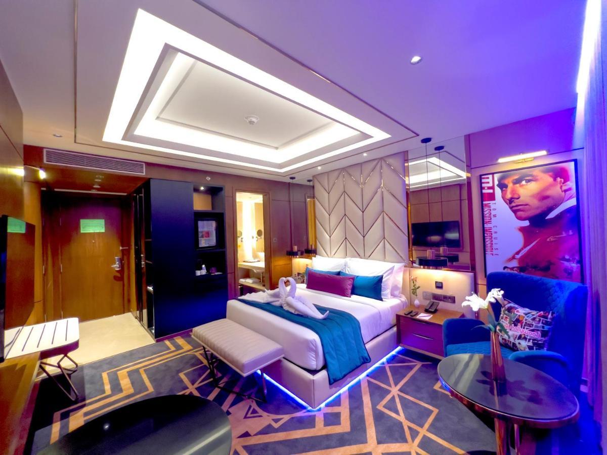 Planet Hollywood Тане Екстериор снимка